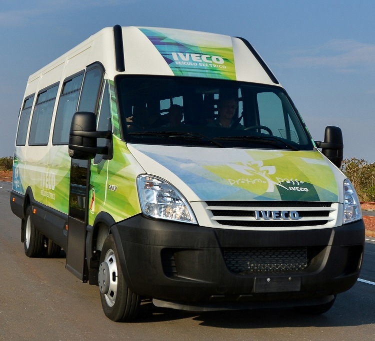 DAILY MINIBUS ELÉTRICO CHEGA AO BRASIL PARA PERÍODO DE TESTES