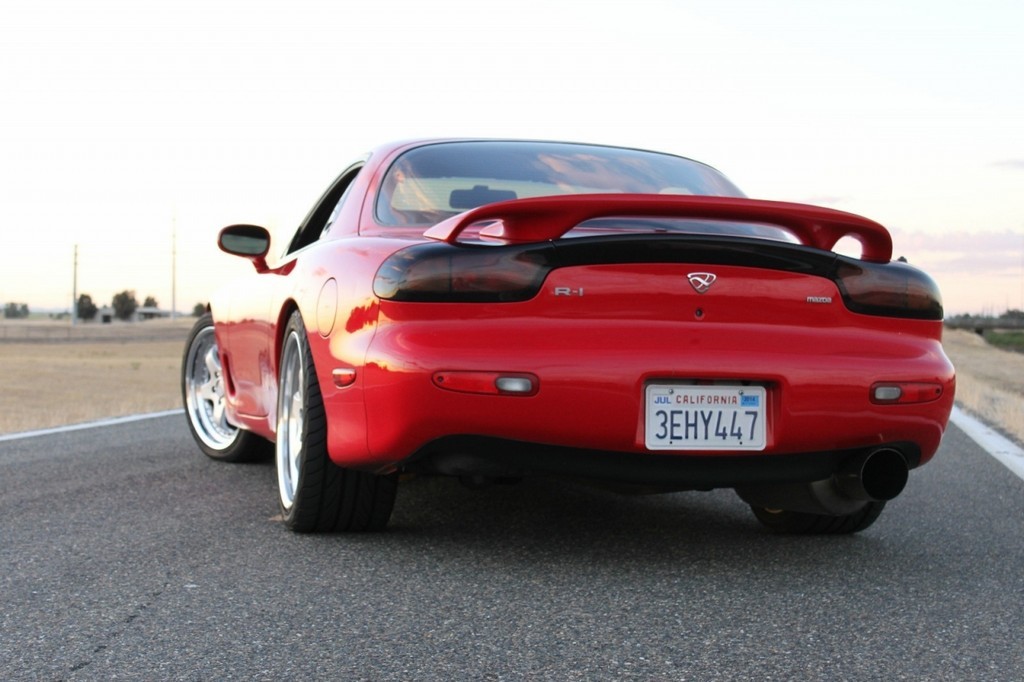 1993 - MAZDA RX-7 CUSTOM | Fabricante MAZDA | PlanetCarsZ