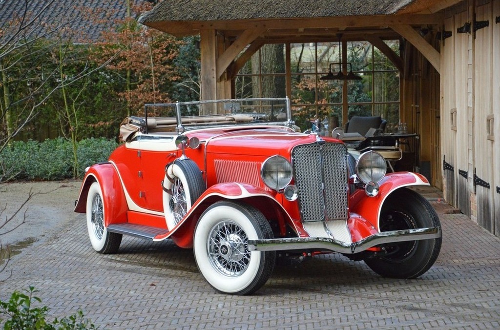 1932 - AUBURN 12-160 CONVERTIBLE COUPE | Fabricante AUBURN | PlanetCarsZ