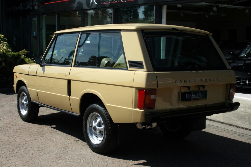 82 Range Rover 1982 - RANGE ROVER | Fabricante LAND ROVER | PlanetCarsZ