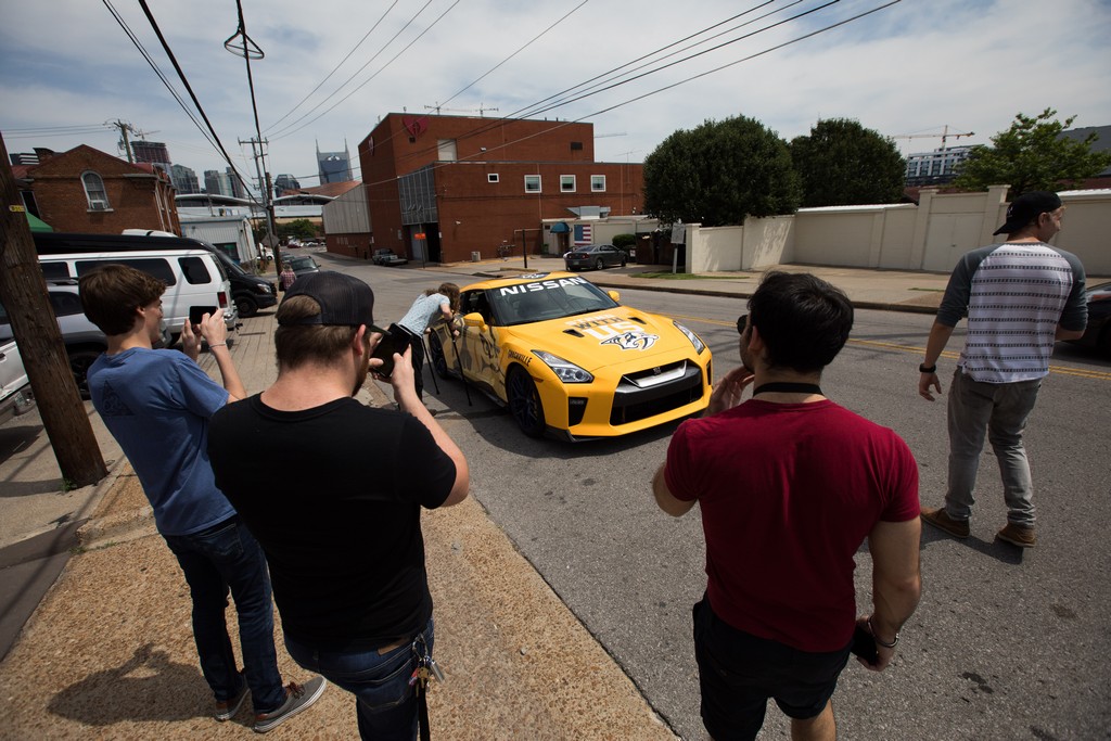 2017 - NISSAN GT-R NASHVILLE PREDATORS | Fabricante NISSAN | PlanetCarsZ