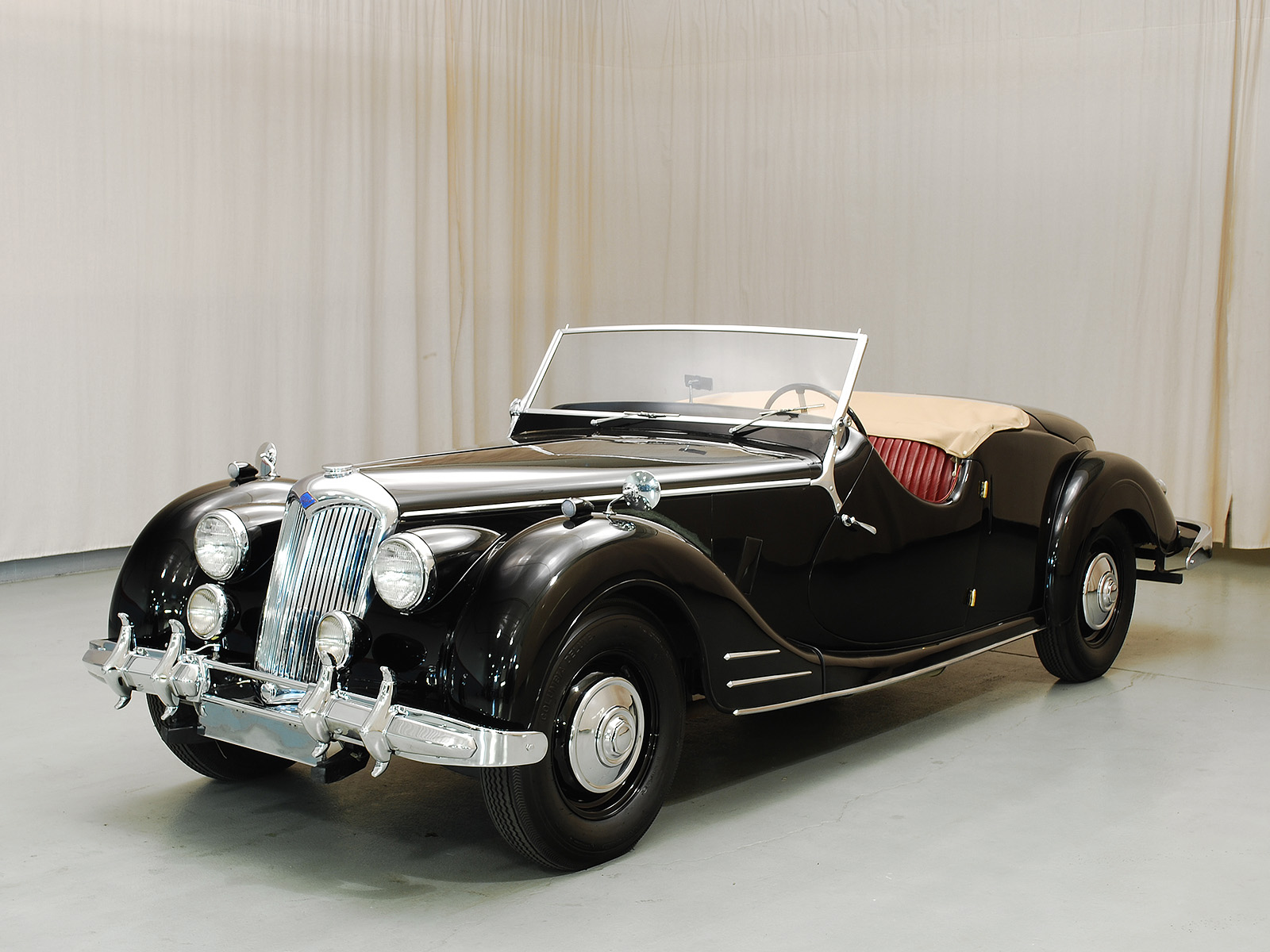 1949 - RILEY RMC ROADSTER | Fabricante RILEY | PlanetCarsZ