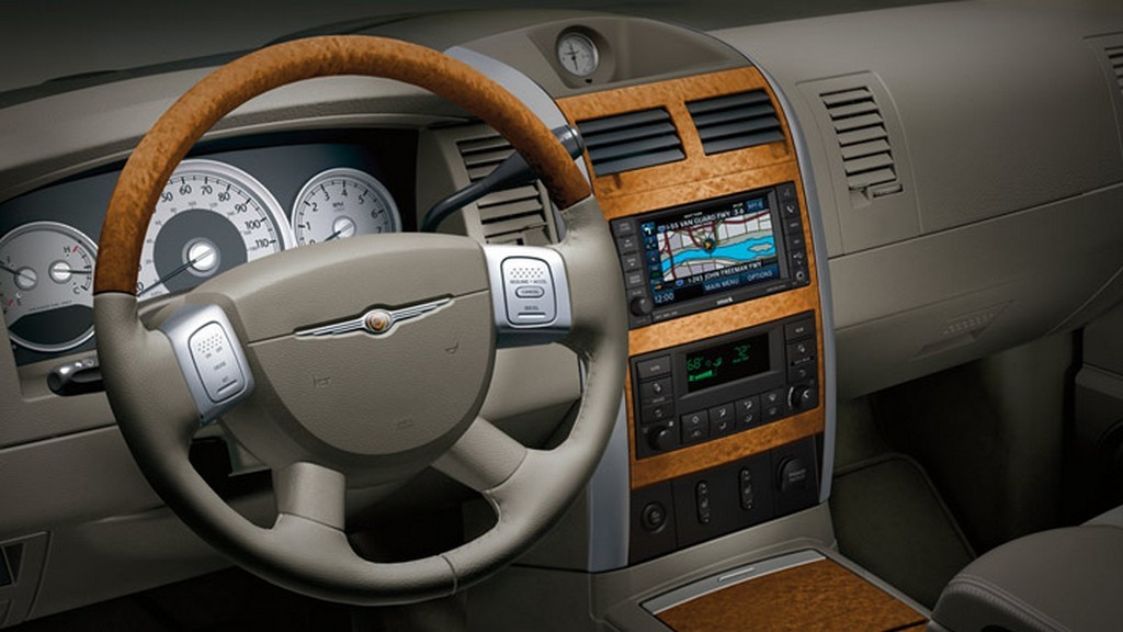 2008 - CHRYSLER ASPEN | Fabricante CHRYSLER | PlanetCarsZ