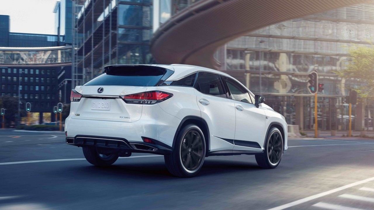 Lexus Rx Black Ou Letters 2020 - LEXUS RX BLACK LINE | Fabricante LEXUS | PlanetCarsZ