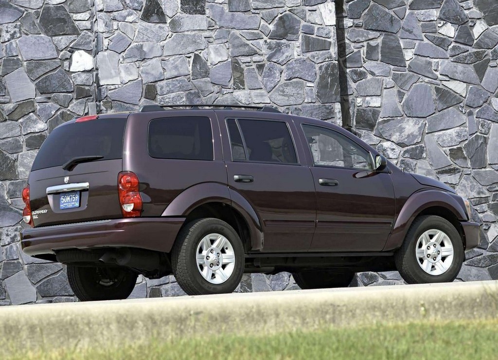 2004 - DODGE DURANGO SLT | Fabricante DODGE | PlanetCarsZ