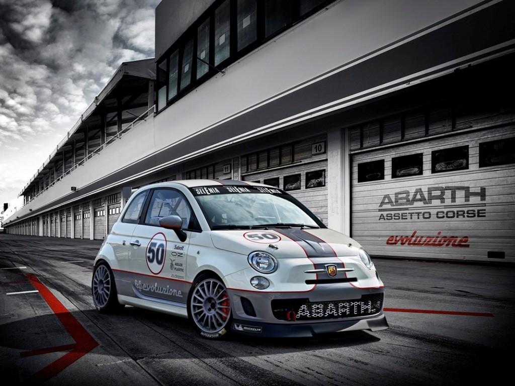 FIAT 695 ABARTH ASSETTO CORSE