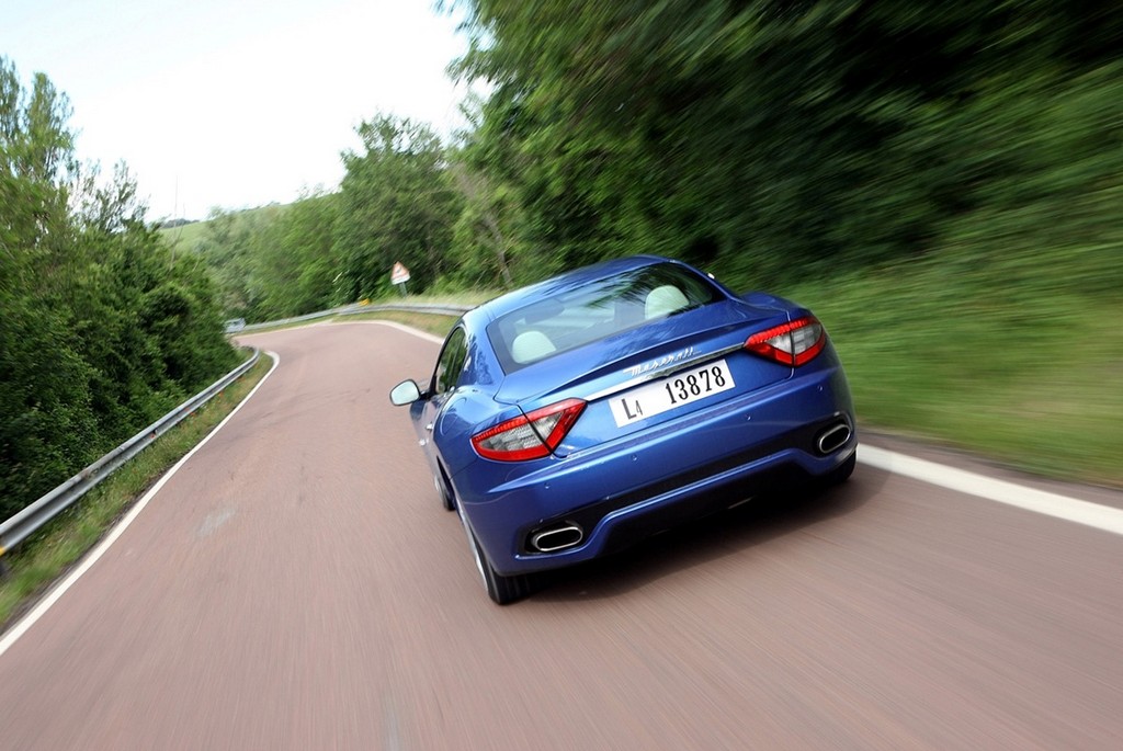 2014 - MASERATI GRANTURISMO SPORT | Fabricante MASERATI | PlanetCarsZ
