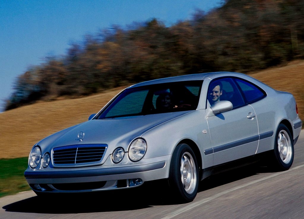 MERCEDES-BENZ CLK 320 COUPE