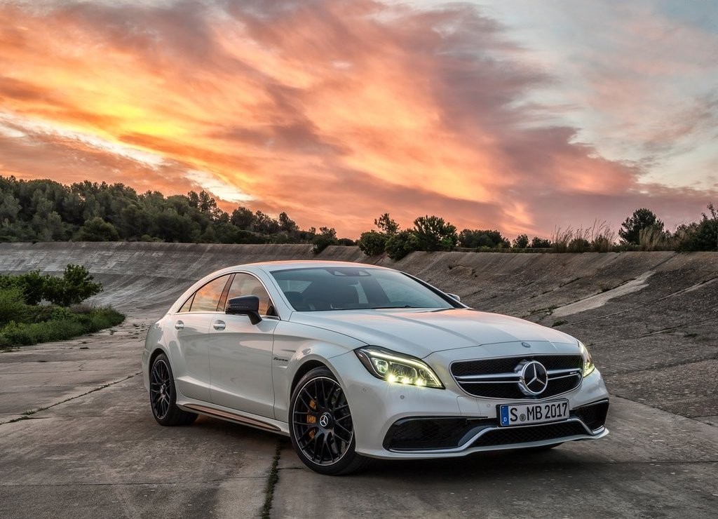 MERCEDES-AMG CLS 63