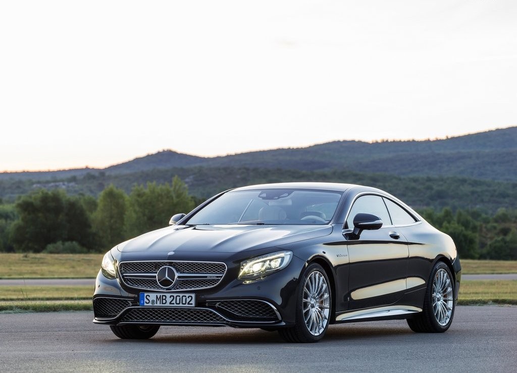 MERCEDES-AMG S 65 COUPE