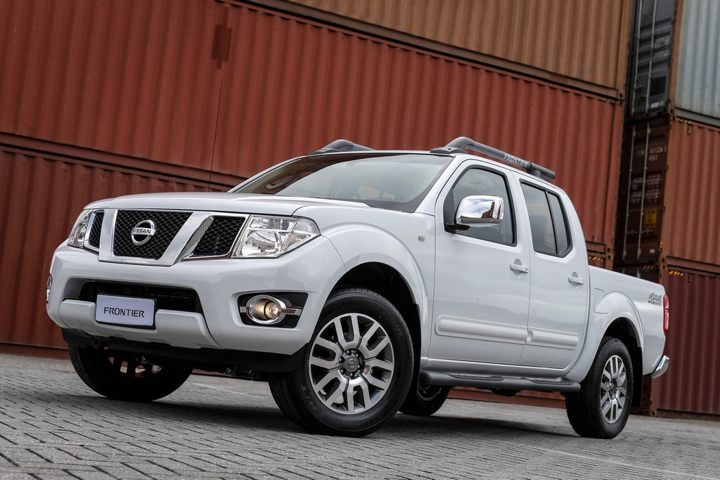 NISSAN FRONTIER