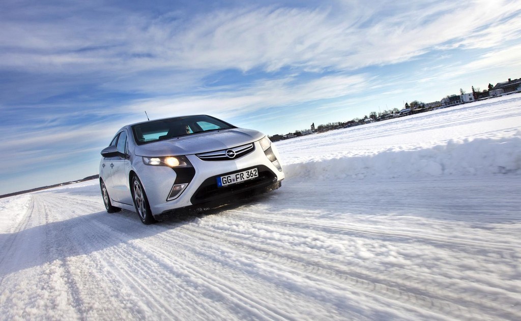 OPEL AMPERA