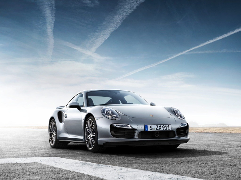 PORSCHE 911 TURBO