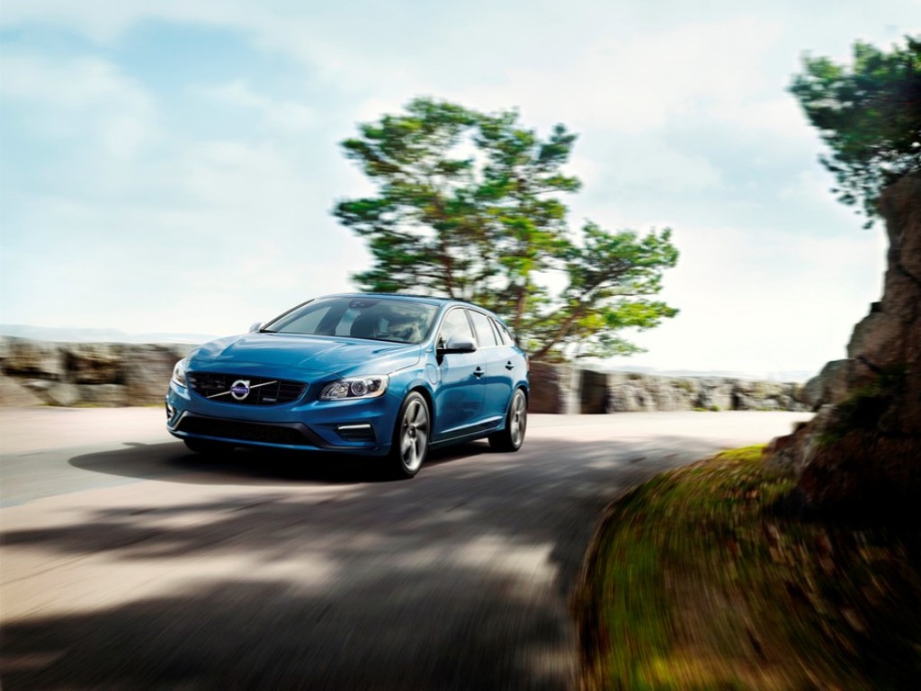 VOLVO V60 PLUG-IN HYBRID