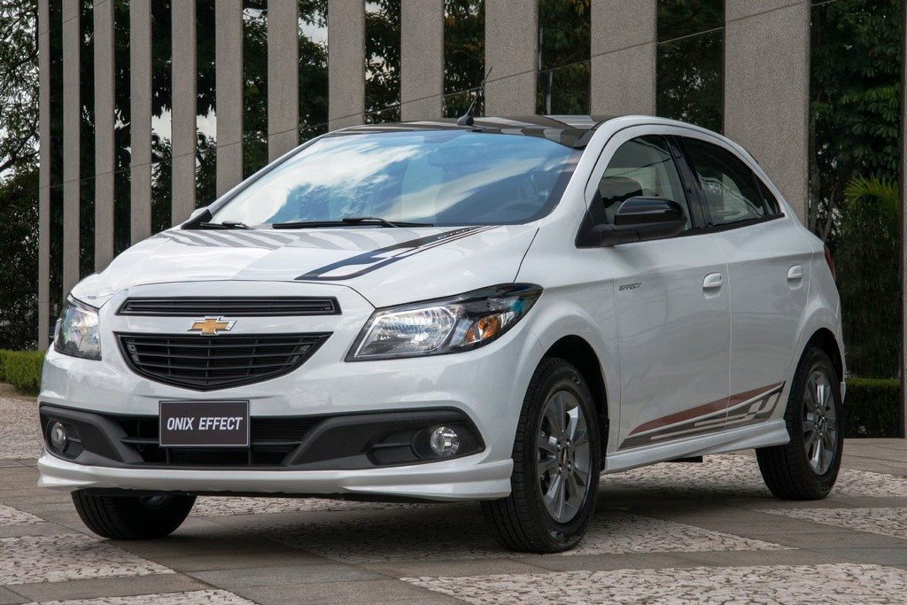 CHEVROLET ONIX EFFECT