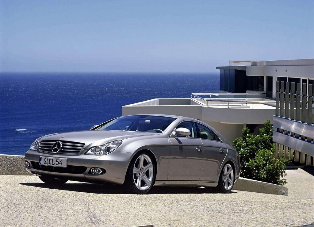 MERCEDES-BENZ CLS 500