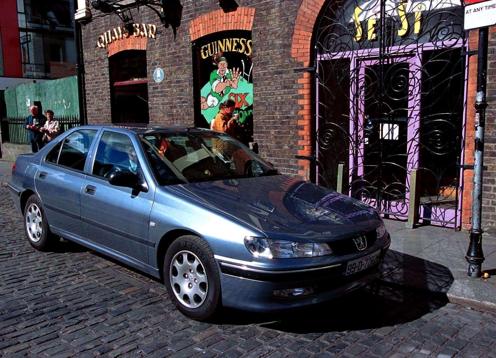 PEUGEOT 406 SEDAN