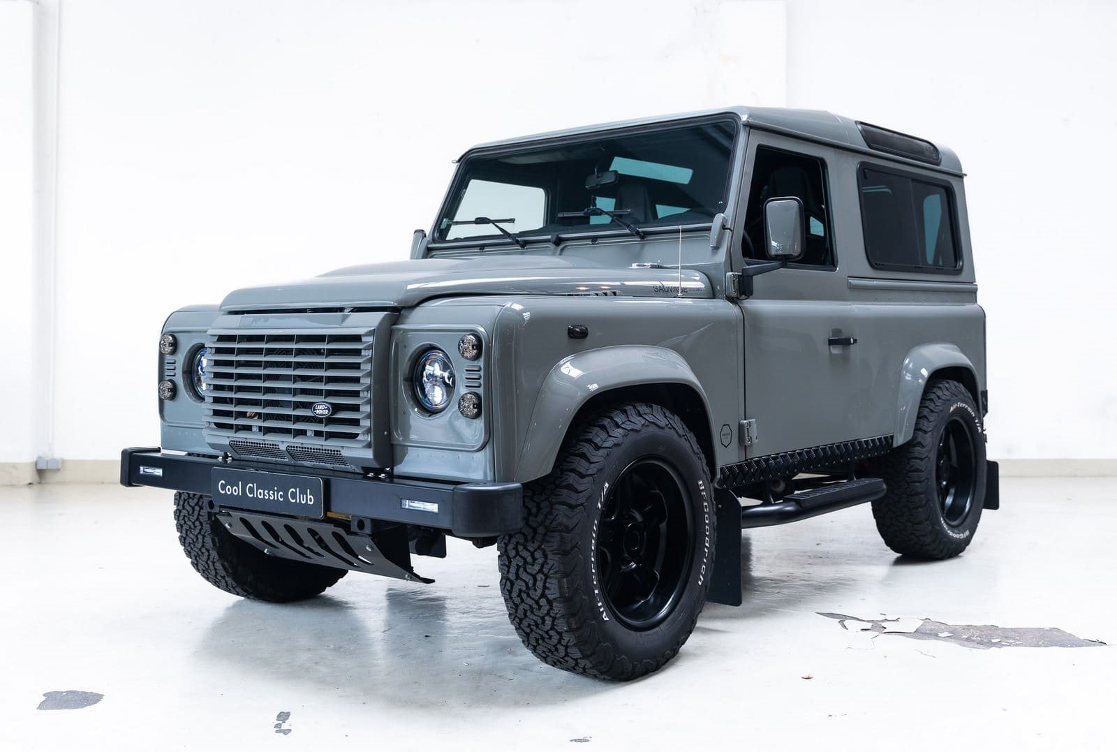2008 LAND ROVER DEFENDER 90 CUSTOM Fabricante LAND ROVER PlanetCarsZ