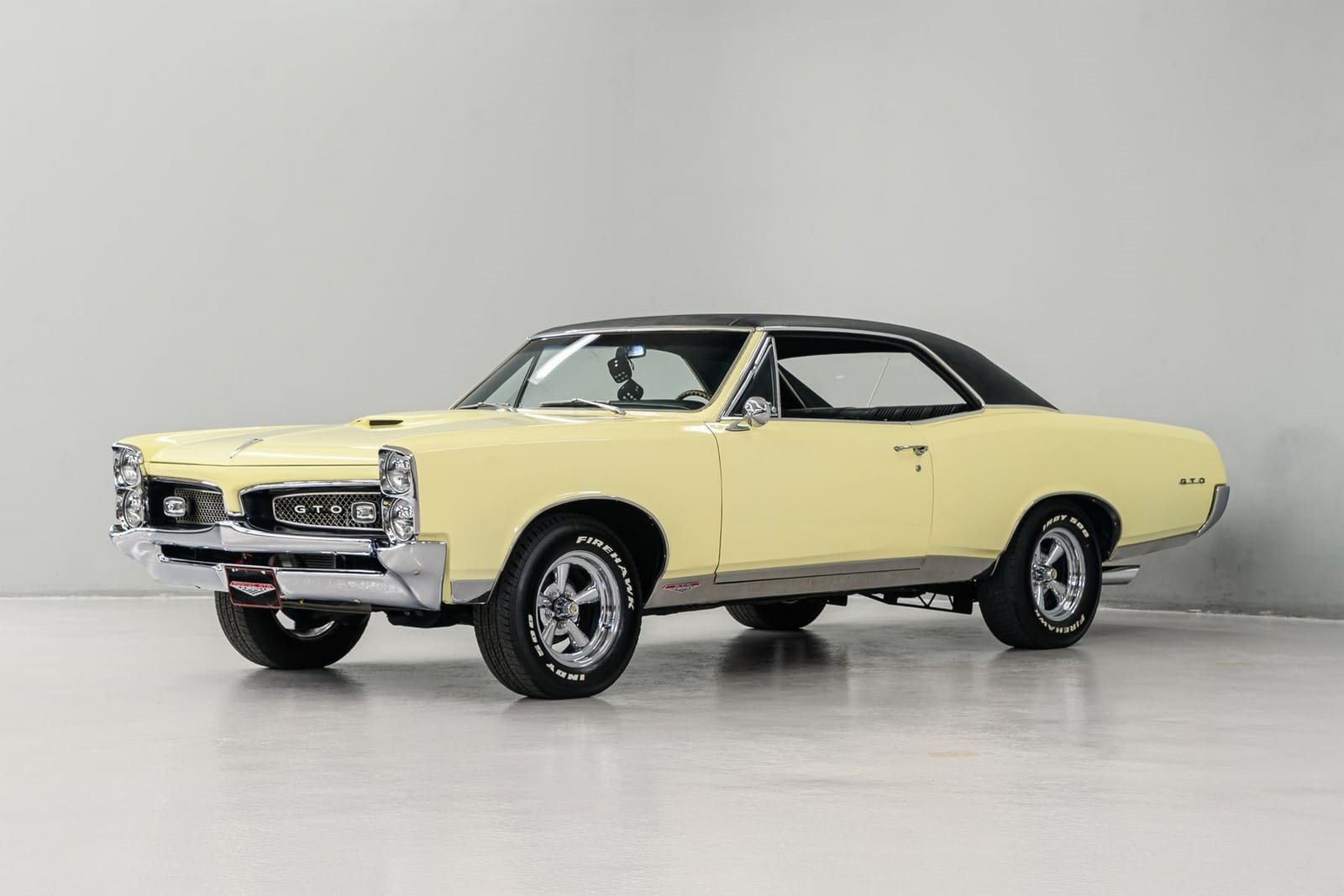 1967 PONTIAC GTO MAYFAIR MAIZE Fabricante PONTIAC PlanetCarsZ