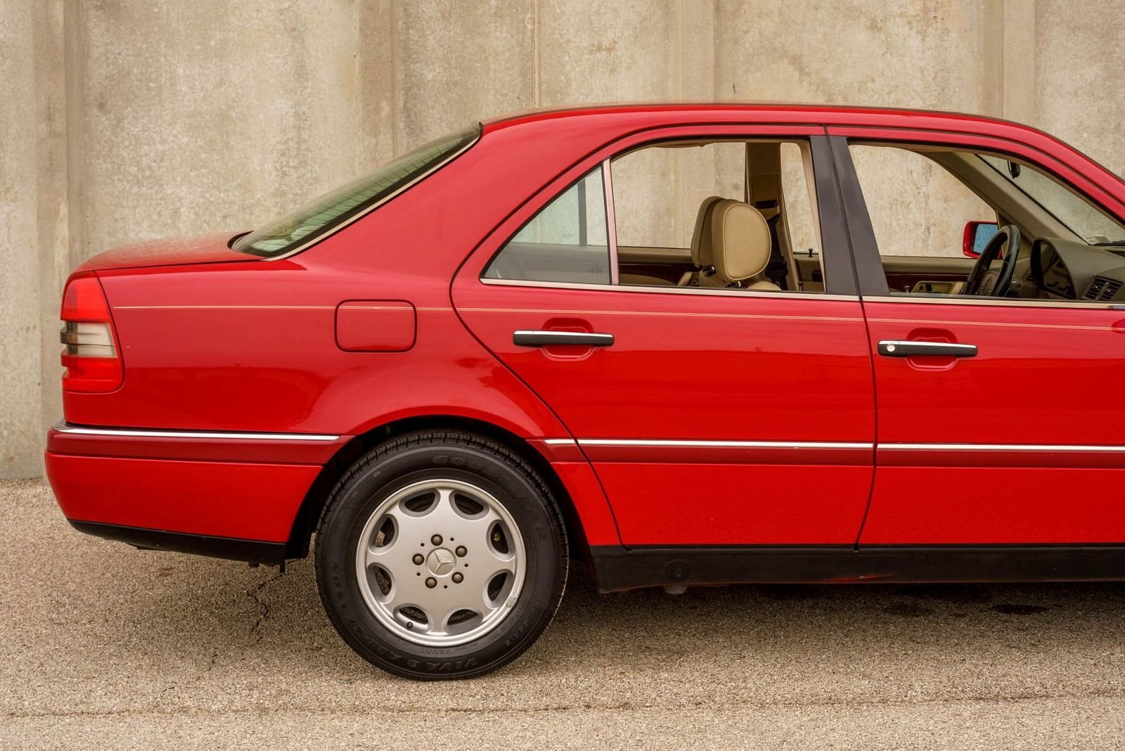 1995 MERCEDES BENZ C 220 Fabricante MERCEDES BENZ PlanetCarsZ 1995 MERCEDES BENZ C 220 Fabricante MERCEDES BENZ PlanetCarsZ