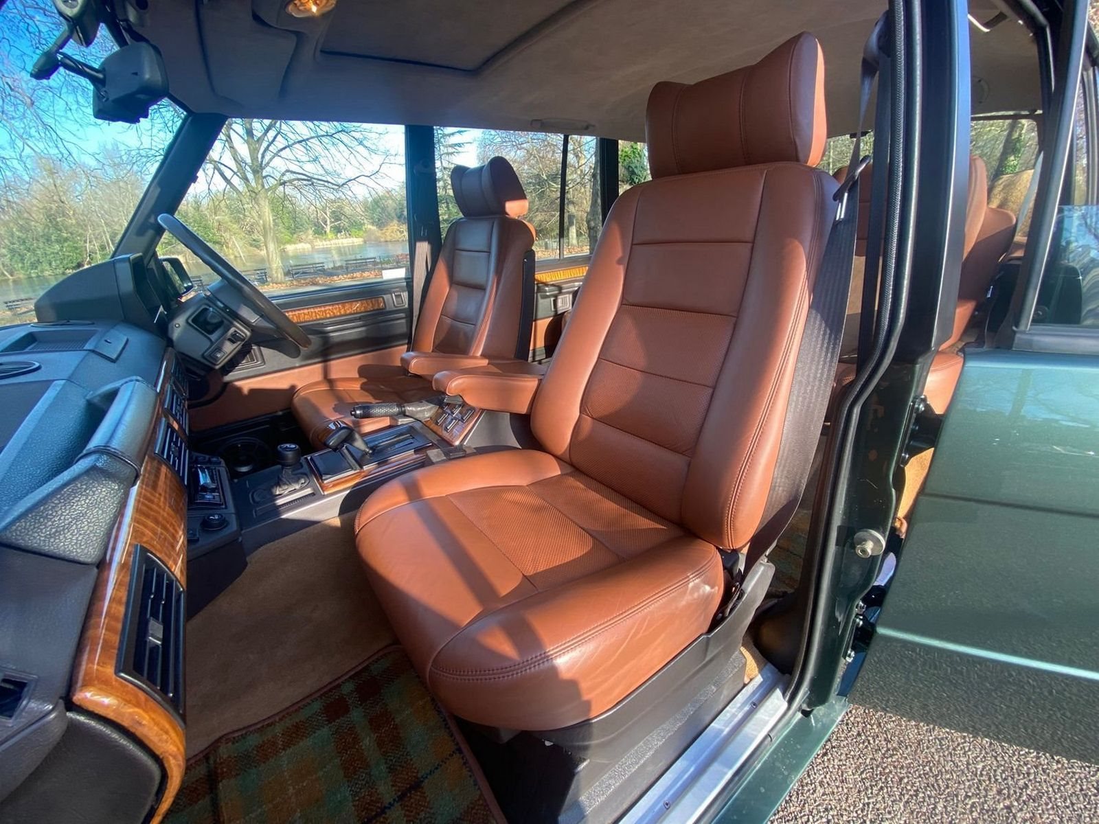 1993 - RANGE ROVER LSE VOGUE | Fabricante LAND ROVER | PlanetCarsZ