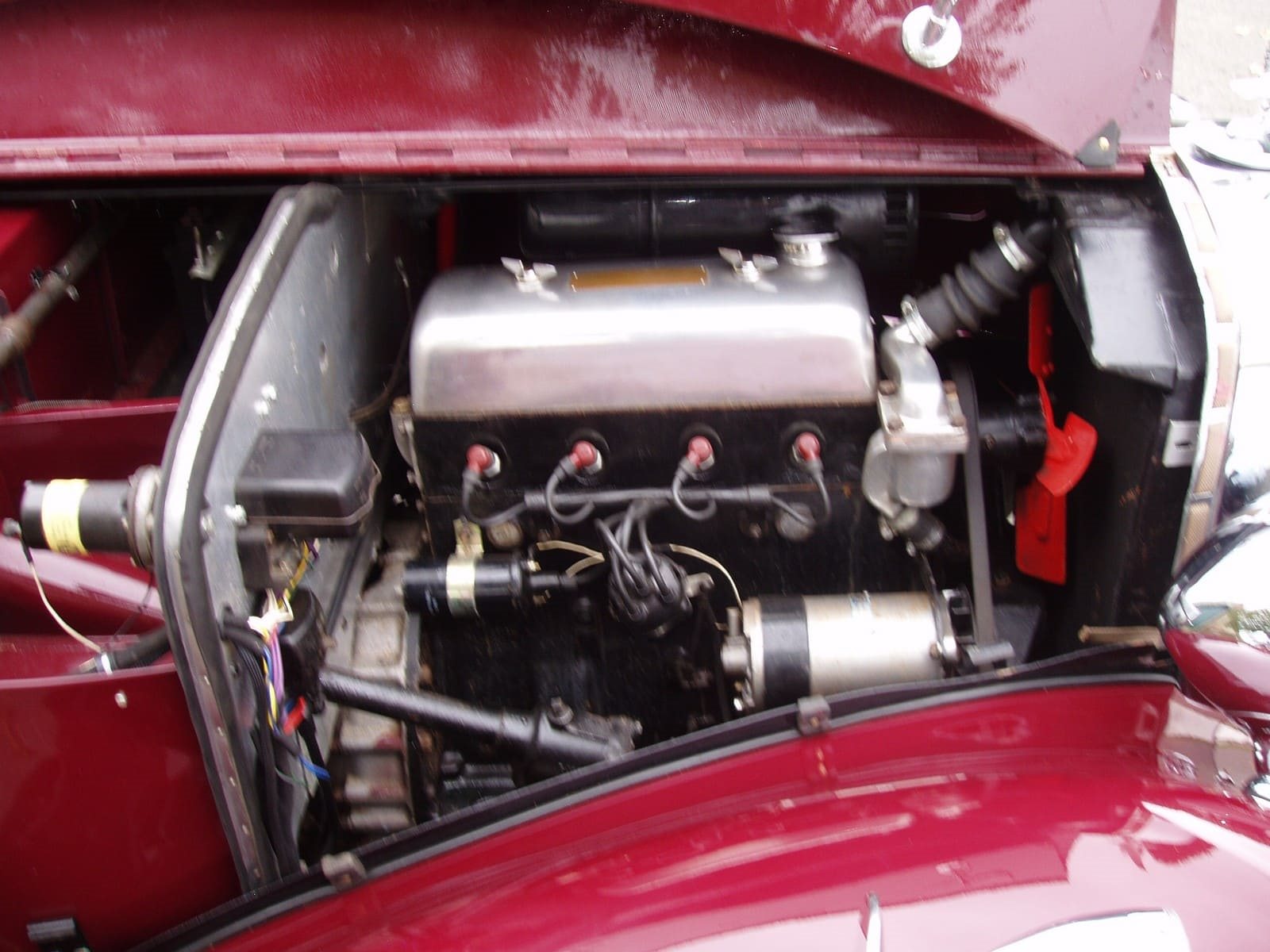 1949 ALVIS TA14 SALOON Fabricante ALVIS PlanetCarsZ