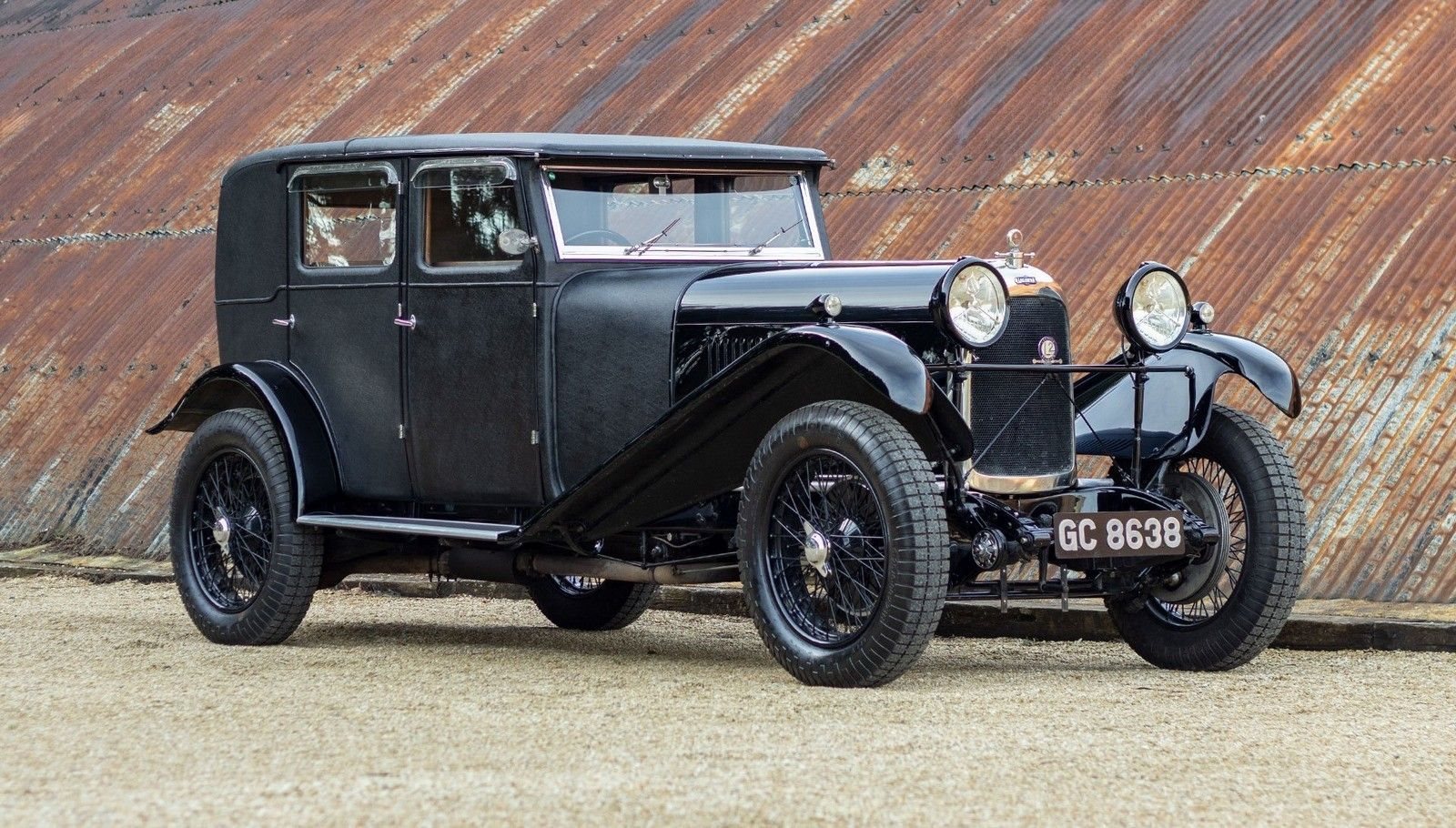 LAGONDA 2 LITRE M45R SPECIAL SEDAN (1929): ESPORTIVIDADE BRITÂNICA EM TRAJE DE GALA