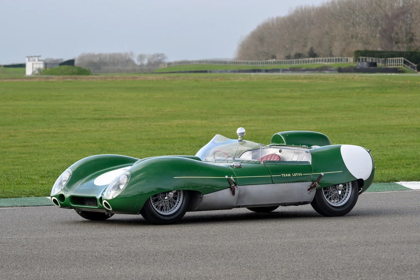 LOTUS 15 (1958): LEVEZA, VELOCIDADE E AMBIÇÃO NAS 24 HORAS